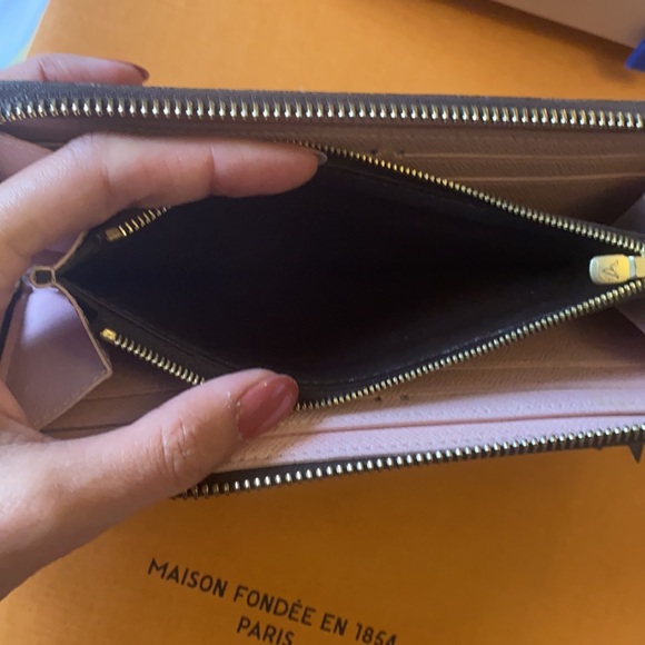 Louis Vuitton Clemence Wallet - Picture 11 of 12